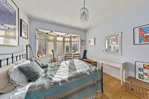 Bedroom- click for photo gallery
